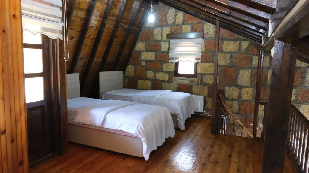 DSCF2131-2-1024x576 (1)